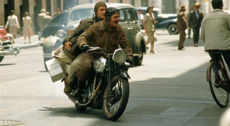 devrim konulu 12 film 11